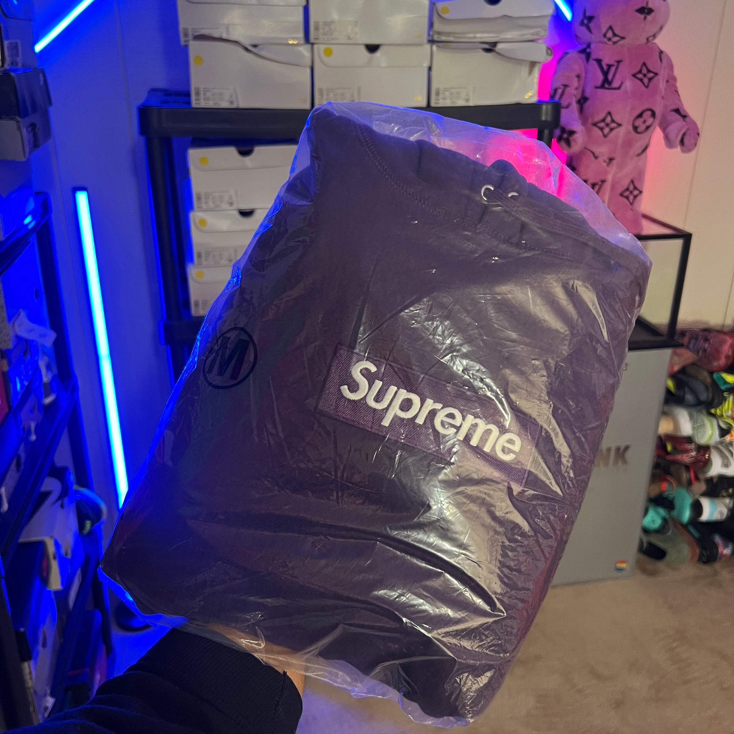 スーパーフライリミックス　ロゴ無し Supreme Box Logo Hoodie Dark Purple FW23 | Sneakorhead